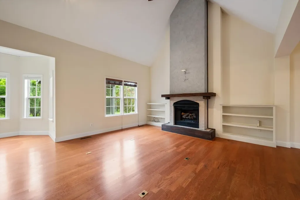 2216 Twin Peaks Court Spring Hill TN 37174