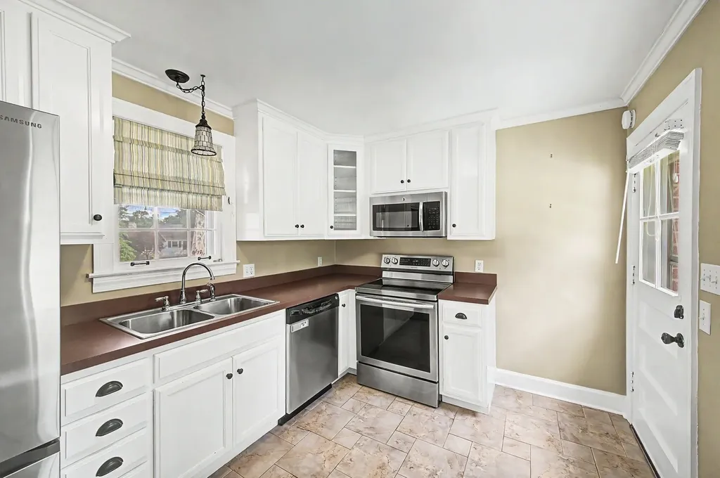2840 Blue Brick Drive Nashville TN 37214