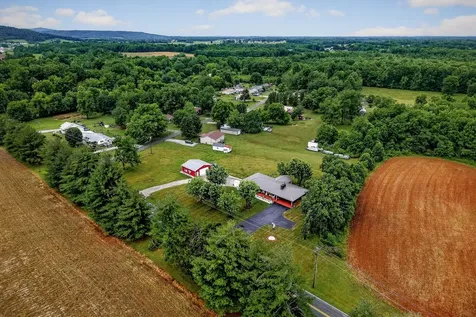 1755 Burgess Falls Road Sparta TN 38583