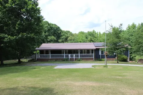 110 Towering Oaks Drive Tennessee Ridge TN 37178