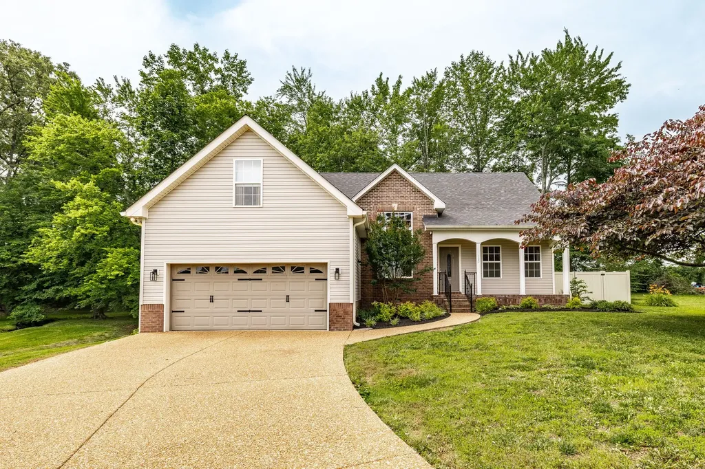120 Carrie Mae Circle Portland TN 37148