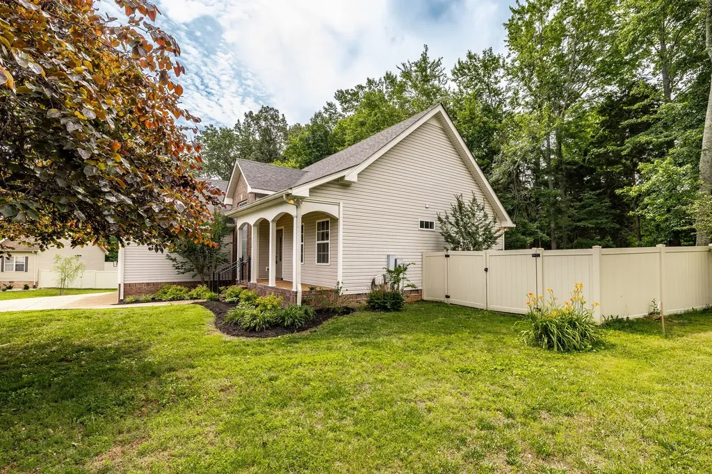 120 Carrie Mae Circle Portland TN 37148