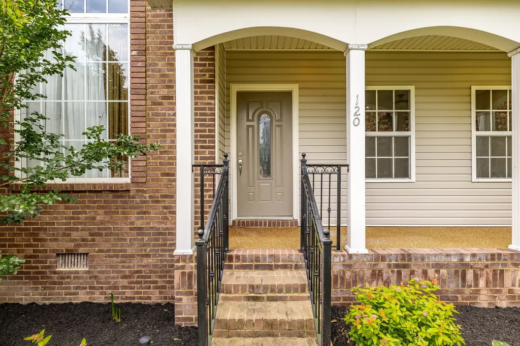 120 Carrie Mae Circle Portland TN 37148