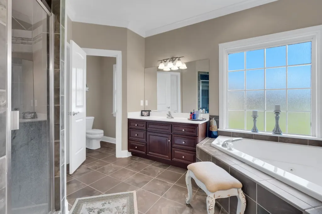102 Waycross Drive Shelbyville TN 37160