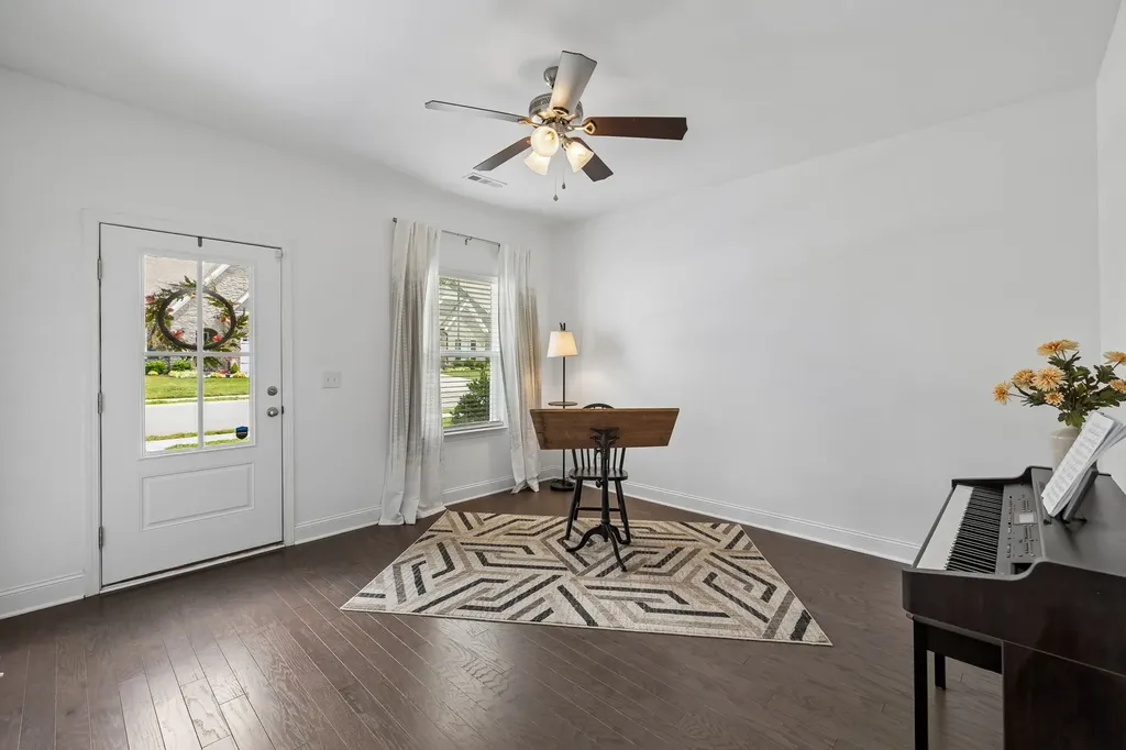 2330 Laurelstone Drive Murfreesboro TN 37130