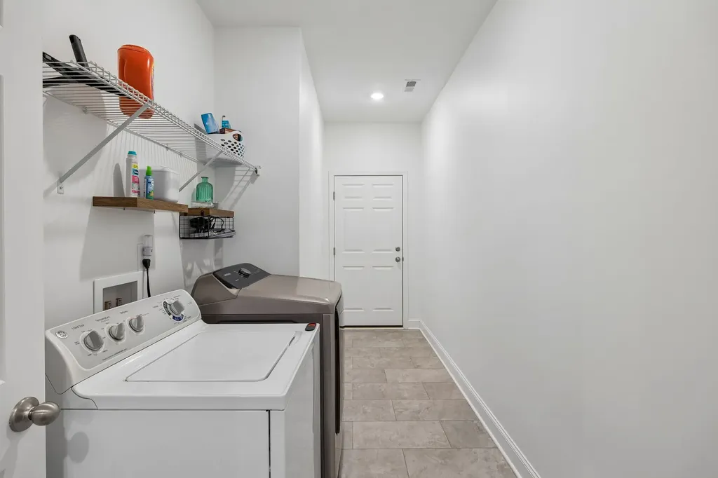 2330 Laurelstone Drive Murfreesboro TN 37130