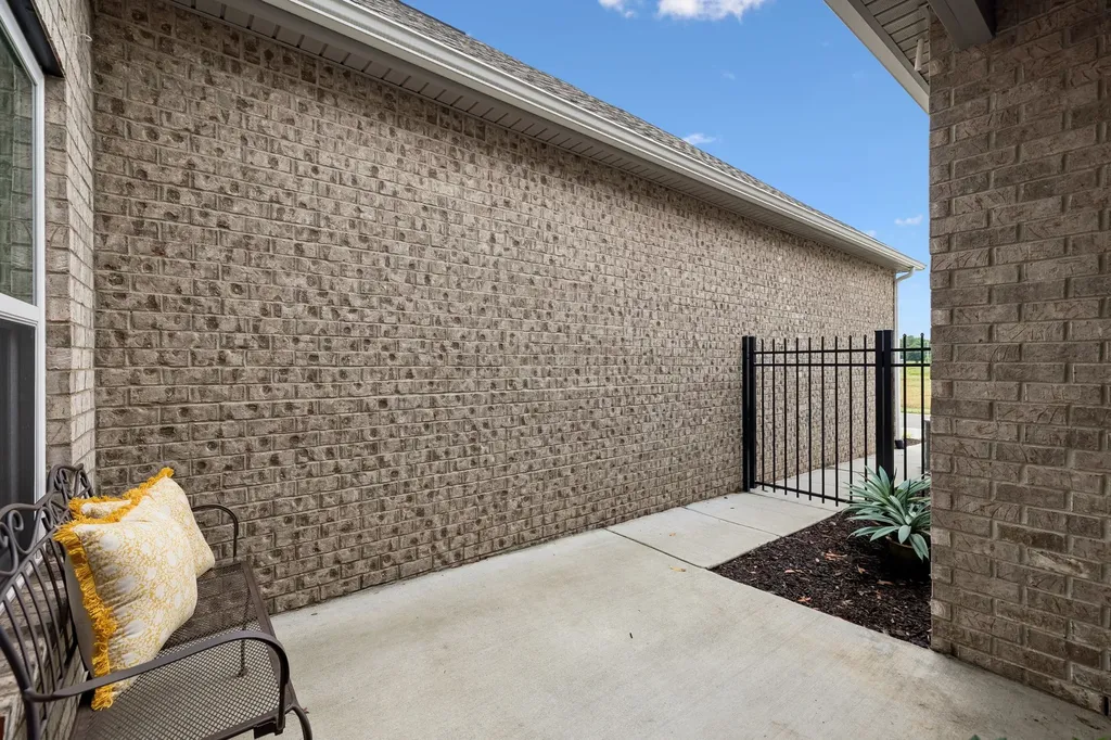 2330 Laurelstone Drive Murfreesboro TN 37130