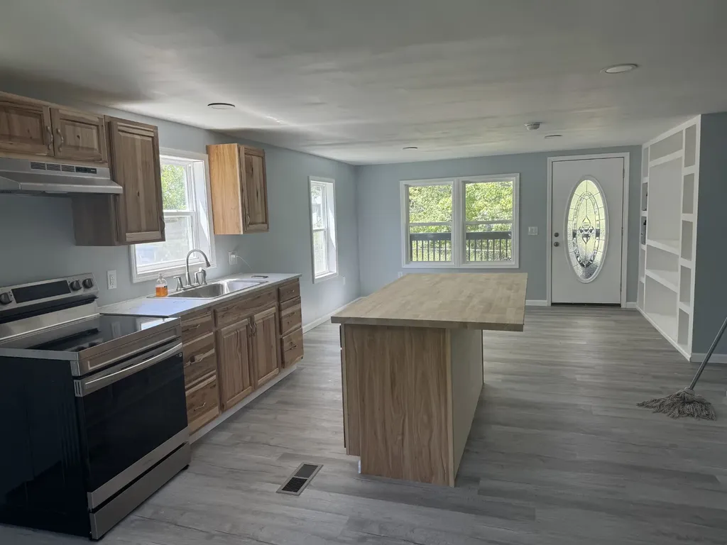 499 Carter Blake Road Tullahoma TN 37388