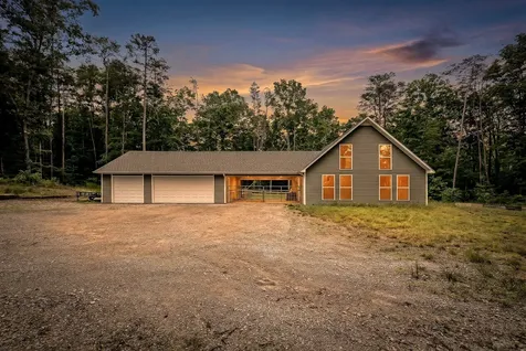 1361 Old Highway 56 Altamont TN 37301