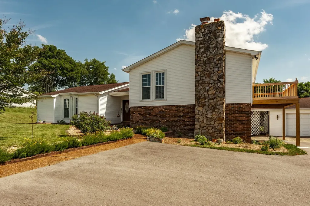 710 Shute Lane Hendersonville TN 37075