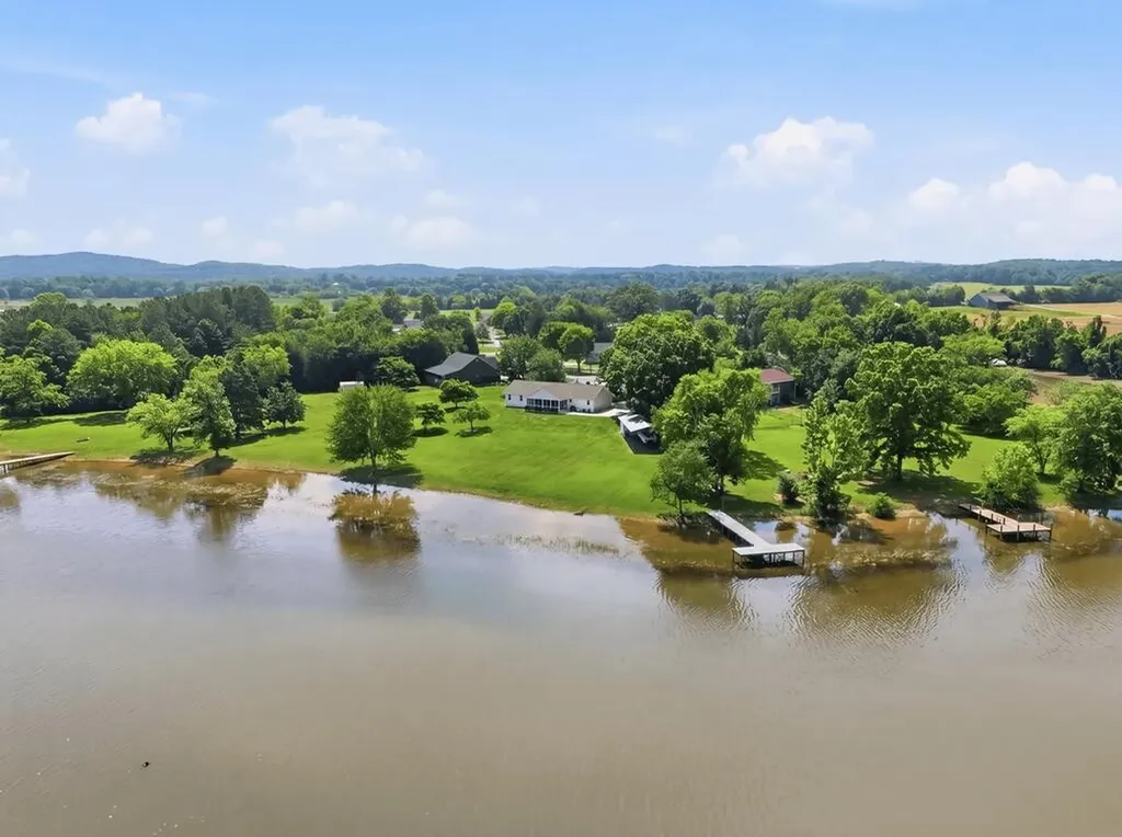 318 Sunset Estates Drive Dayton TN 37321