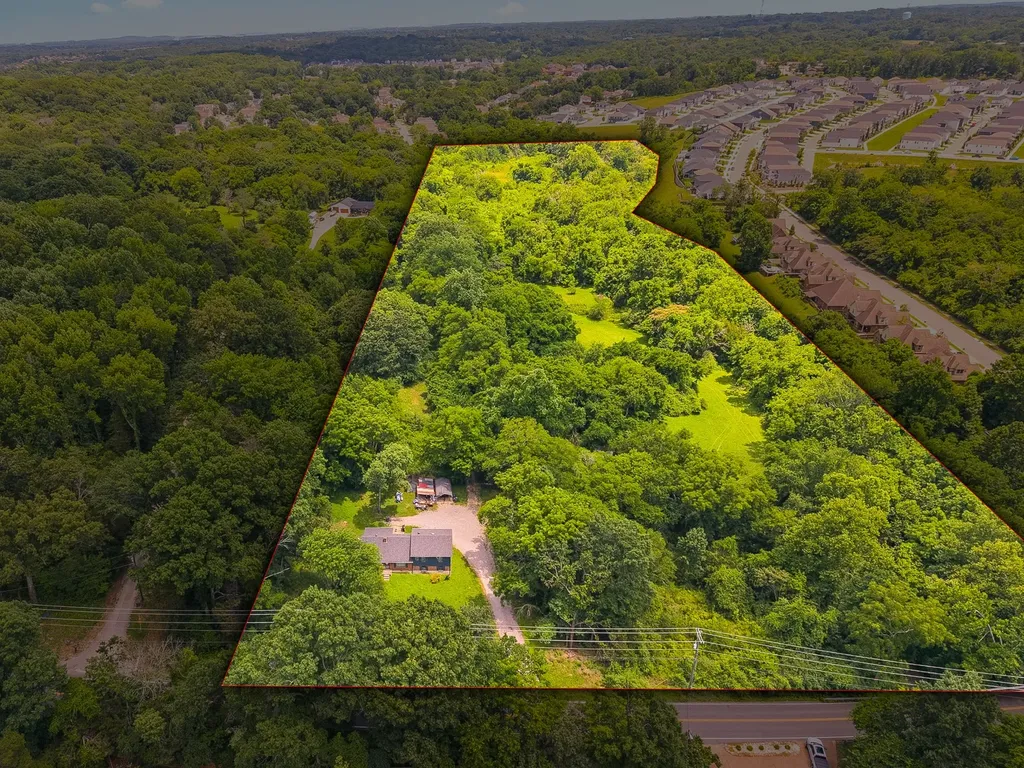 1083 Tulip Grove Road Hermitage TN 37076
