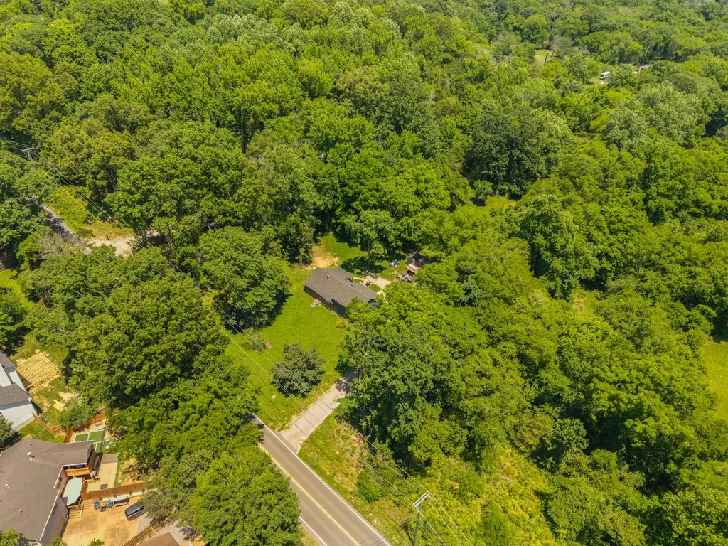 1083 Tulip Grove Road Hermitage TN 37076