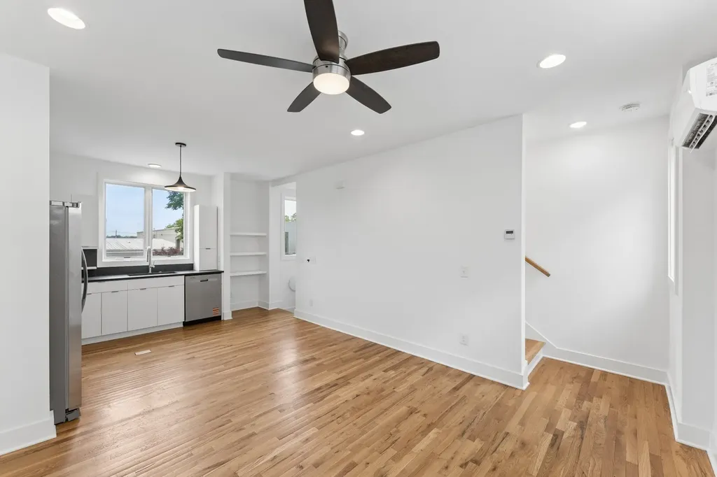 2513 White Avenue Nashville TN 37204