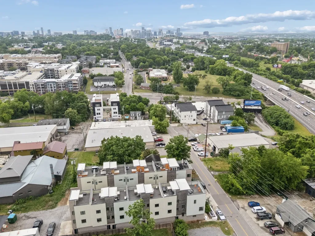 2513 White Avenue Nashville TN 37204