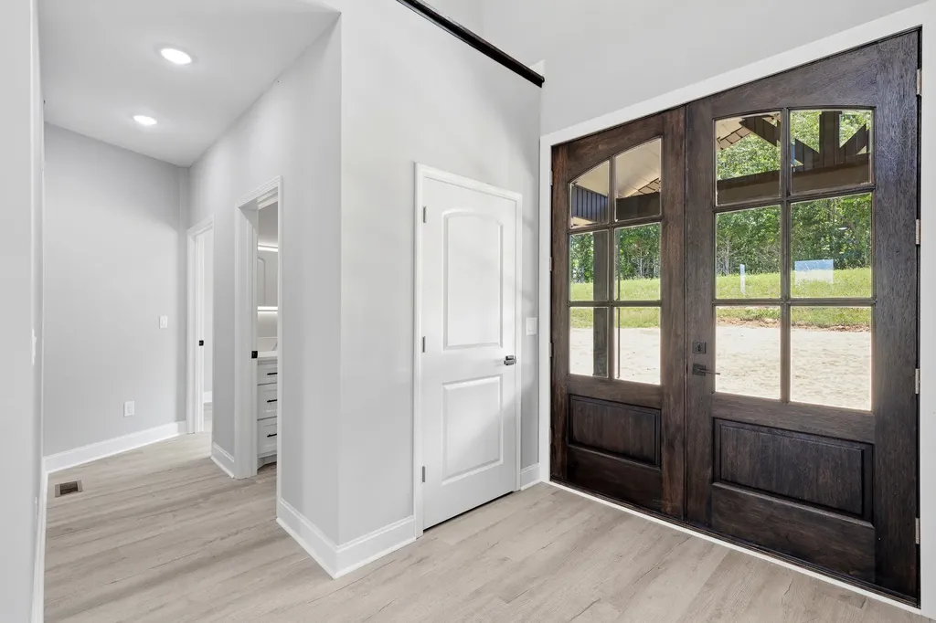 3305 Dobbins Pike Portland TN 37148