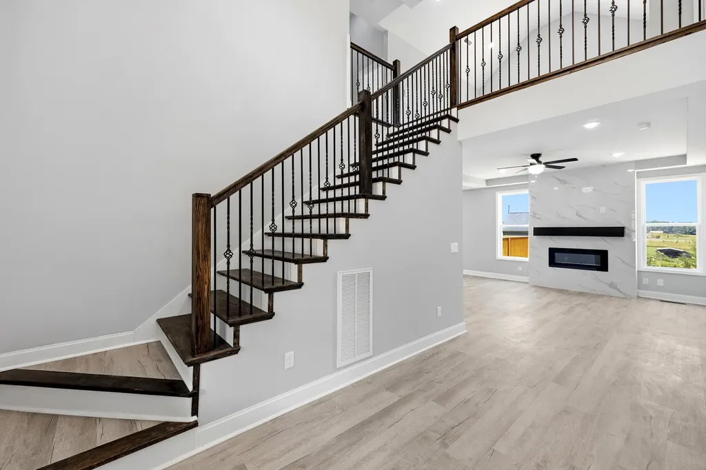 3305 Dobbins Pike Portland TN 37148