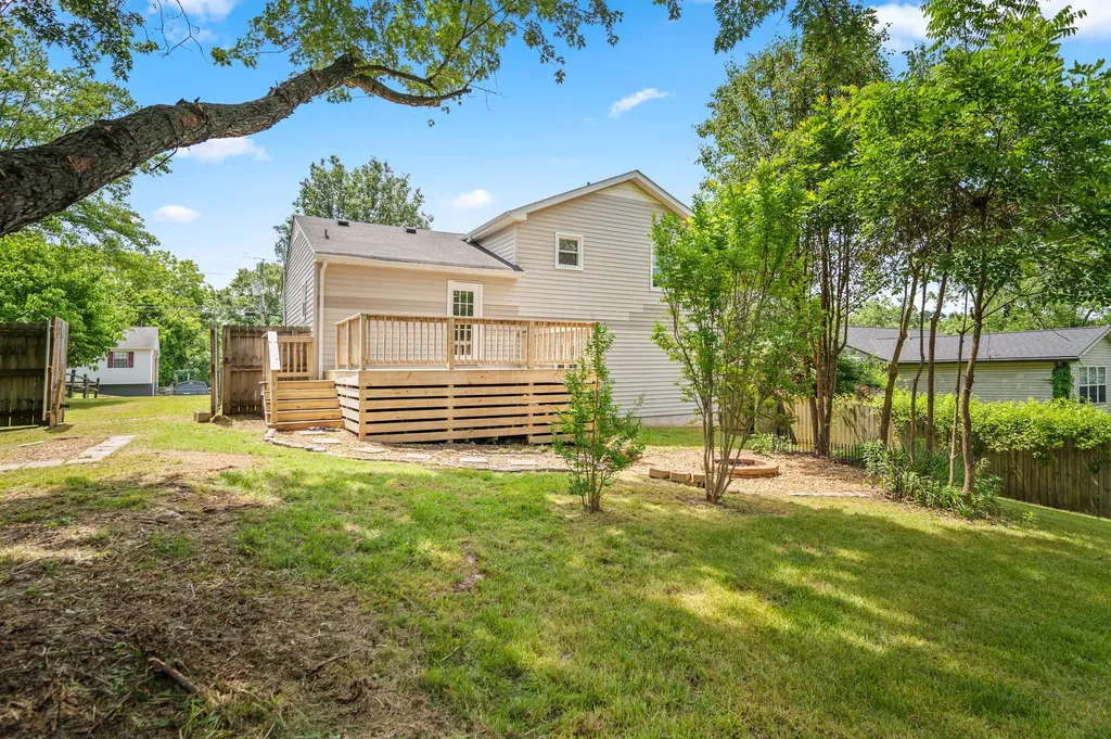615 Meadowview Drive Mount Juliet TN 37122