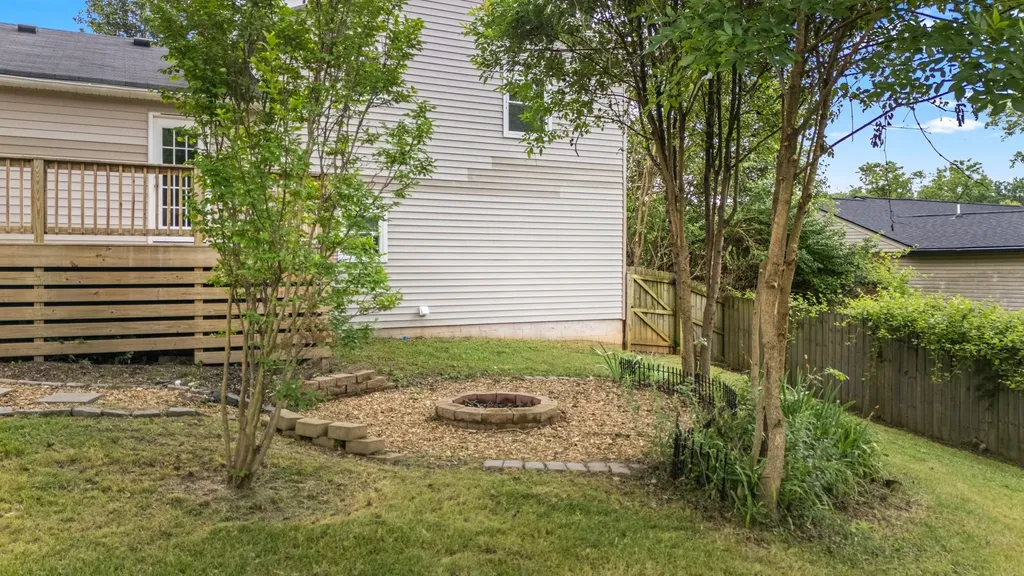 615 Meadowview Drive Mount Juliet TN 37122