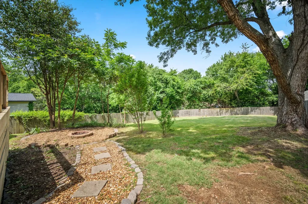 615 Meadowview Drive Mount Juliet TN 37122