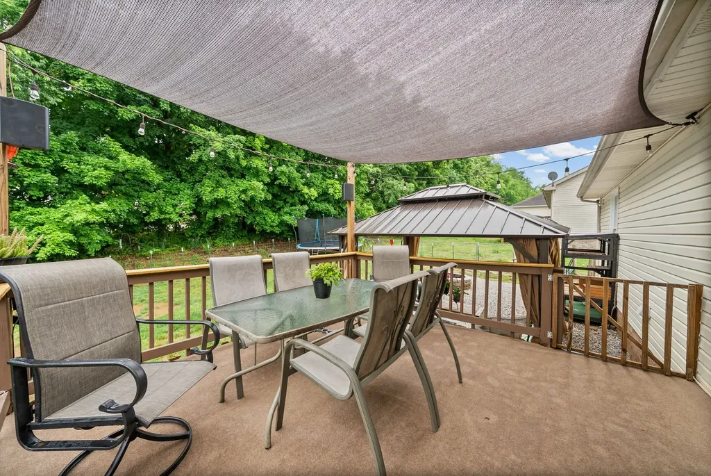 276 Moncrest Drive Clarksville TN 37042