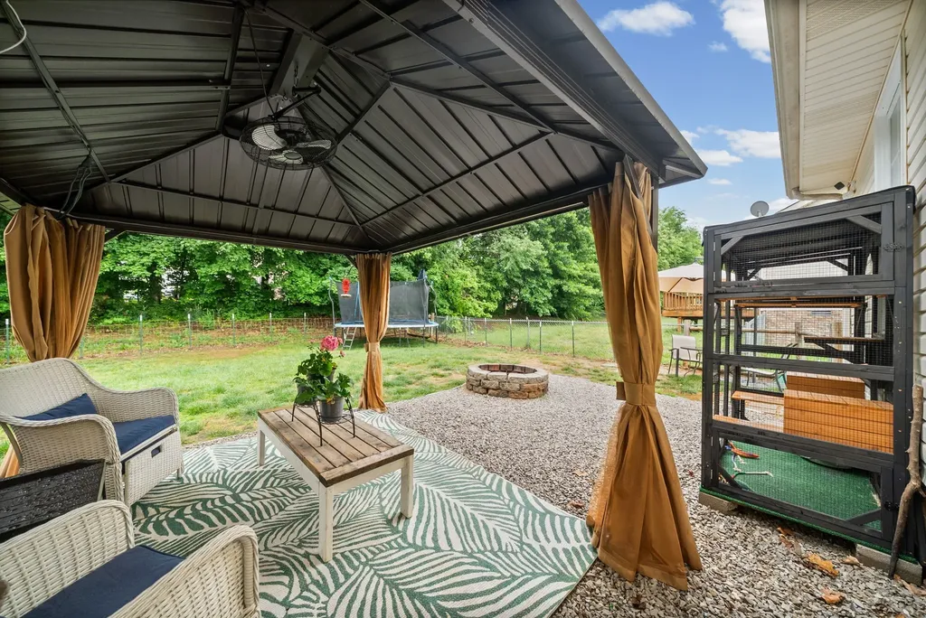 276 Moncrest Drive Clarksville TN 37042