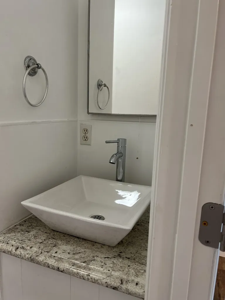 72 Sherwood Vale Cir, NW Mcminnville TN 37110