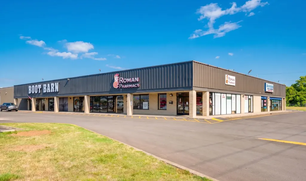240 E Cedar Street Goodlettsville TN 37072