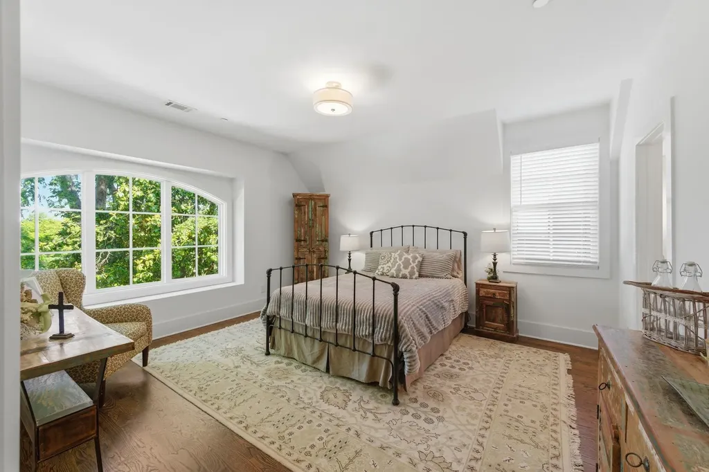 4022 Lealand Lane Nashville TN 37204
