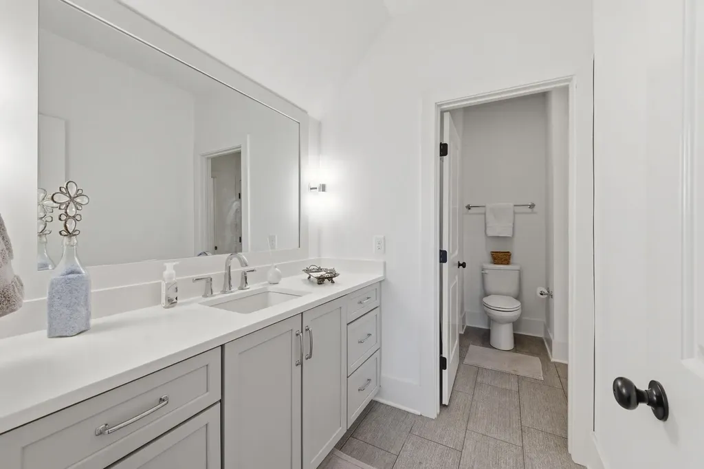 4022 Lealand Lane Nashville TN 37204