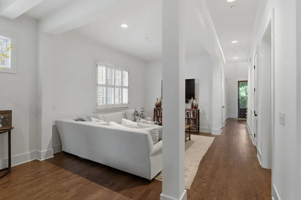 4022 Lealand Lane Nashville TN 37204