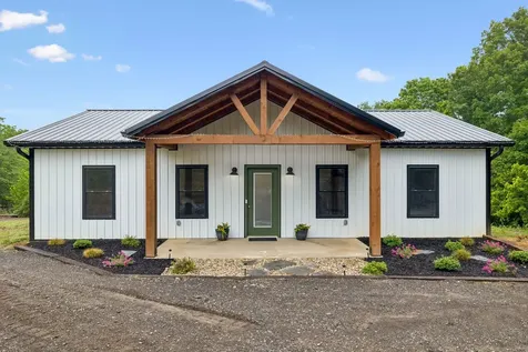 1183 Saddle Tree Road Ashland City TN 37015
