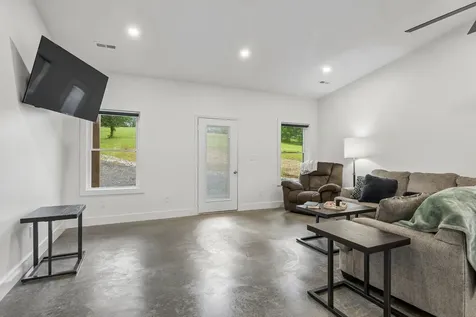 1183 Saddle Tree Road Ashland City TN 37015