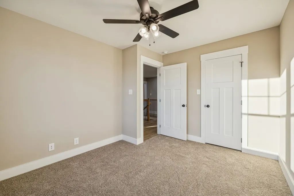 349 Hereford Farms Clarksville TN 37040