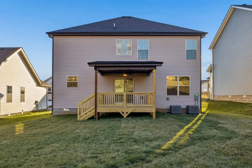 349 Hereford Farms Clarksville TN 37040