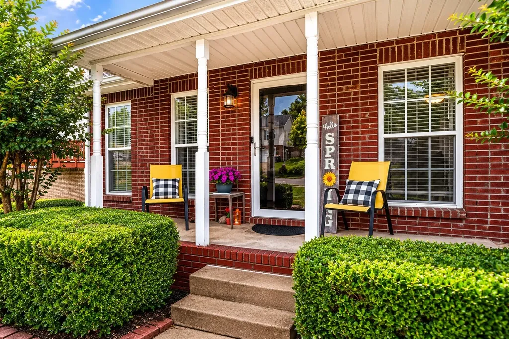 644 Foxfield Drive Clarksville TN 37042