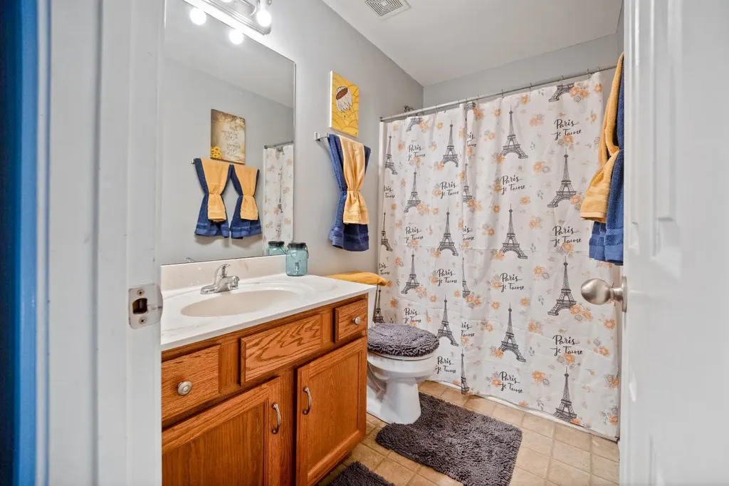 644 Foxfield Drive Clarksville TN 37042