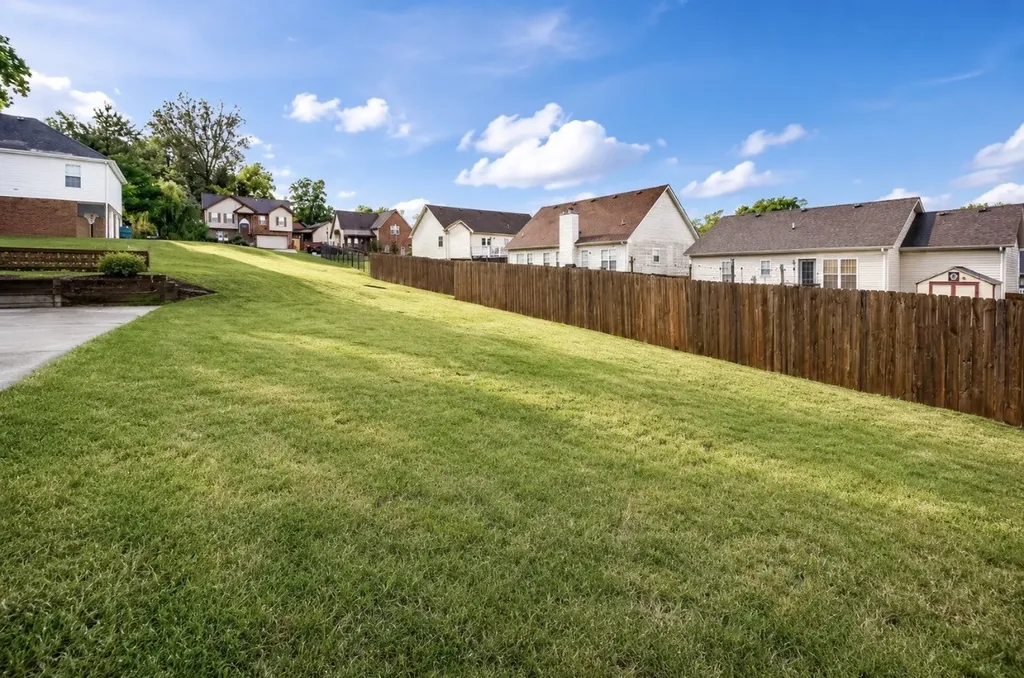 644 Foxfield Drive Clarksville TN 37042
