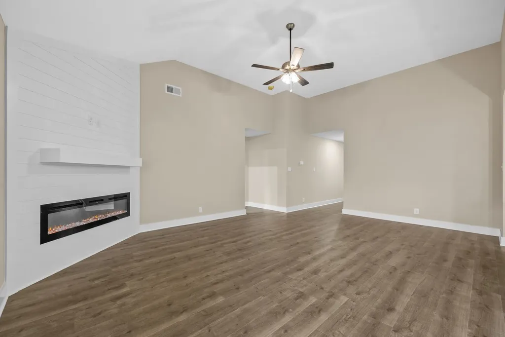161 Irish Hills Clarksville TN 37042