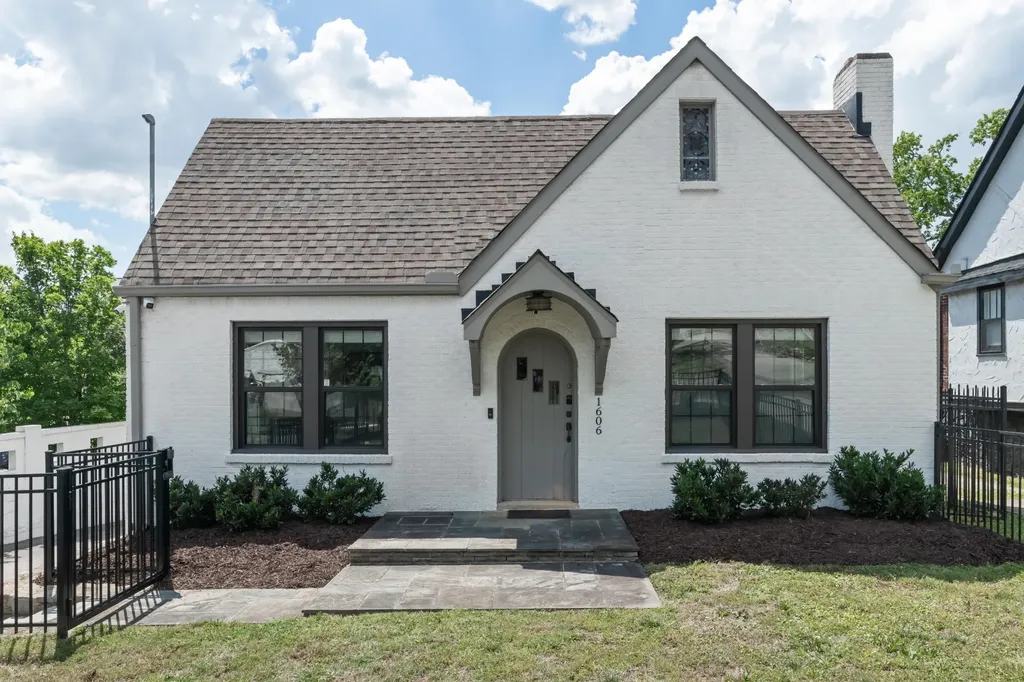 1606 Riverside Drive Nashville TN 37216