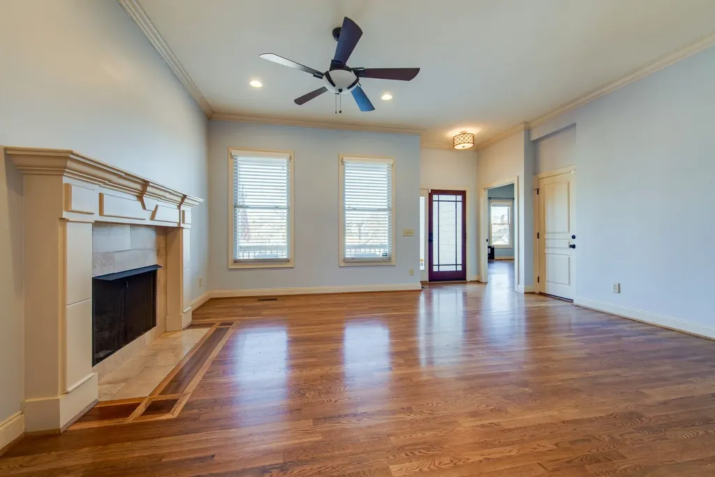1606 Boscobel Street Nashville TN 37206