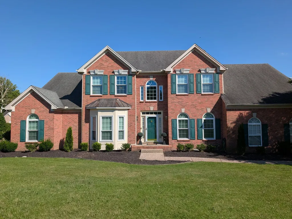 2010 Brunswick Drive Lebanon TN 37087