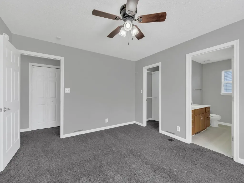 3825 Roscommon Way Clarksville TN 37040