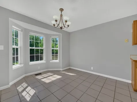 3825 Roscommon Way Clarksville TN 37040