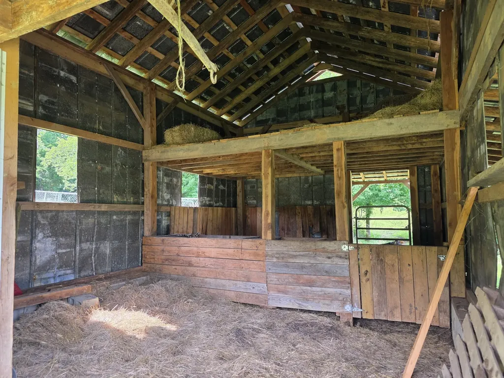 144 Heine Lane Hartsville TN 37074