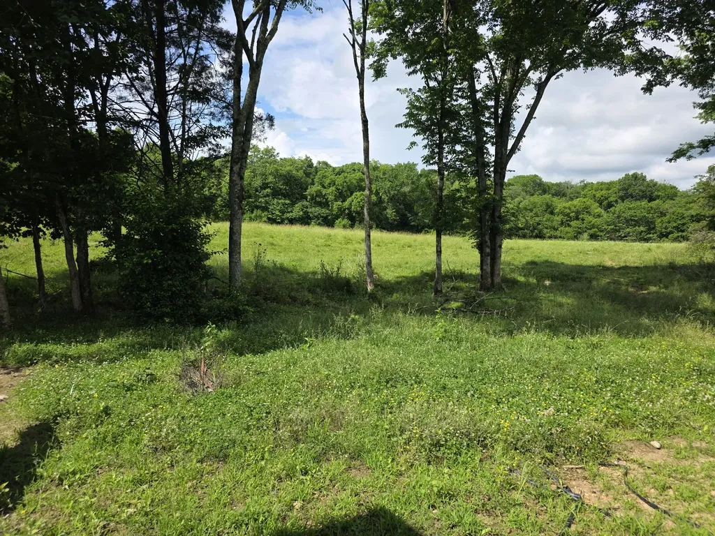 144 Heine Lane Hartsville TN 37074
