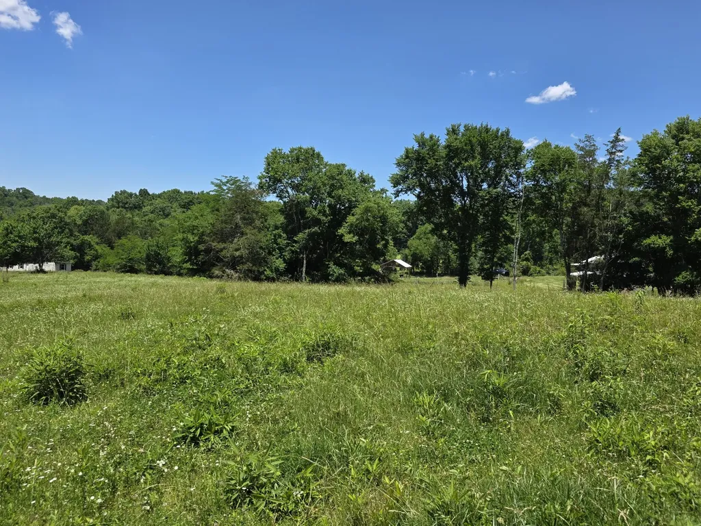 144 Heine Lane Hartsville TN 37074