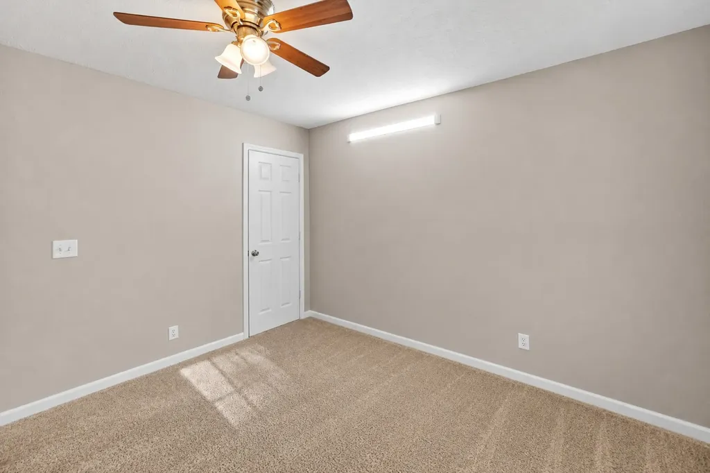 9018 Nathanael Drive La Vergne TN 37086