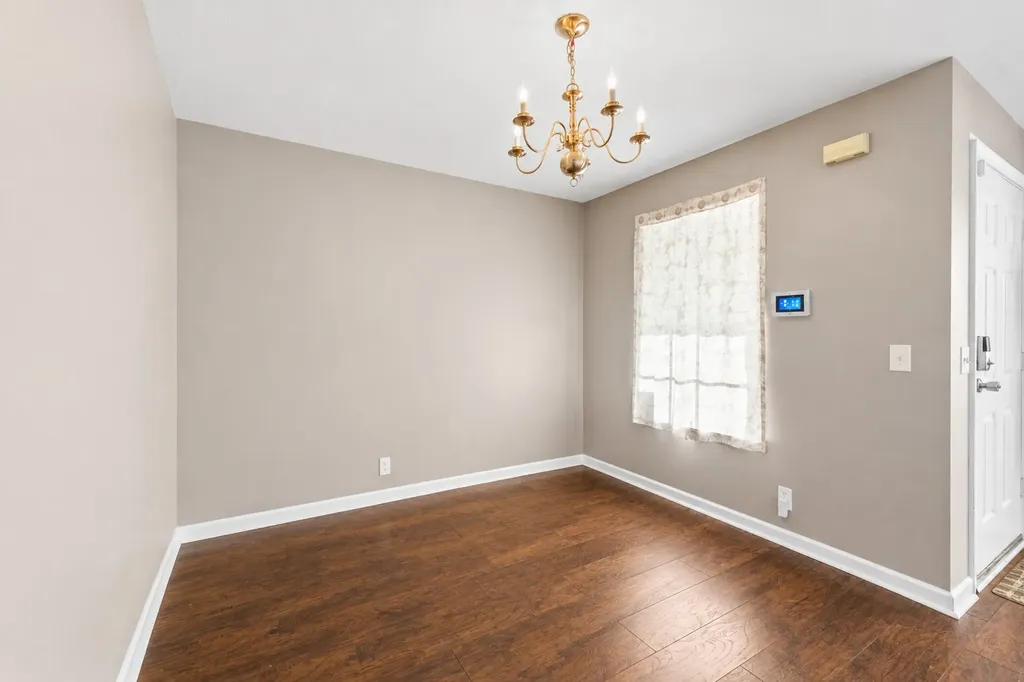9018 Nathanael Drive La Vergne TN 37086