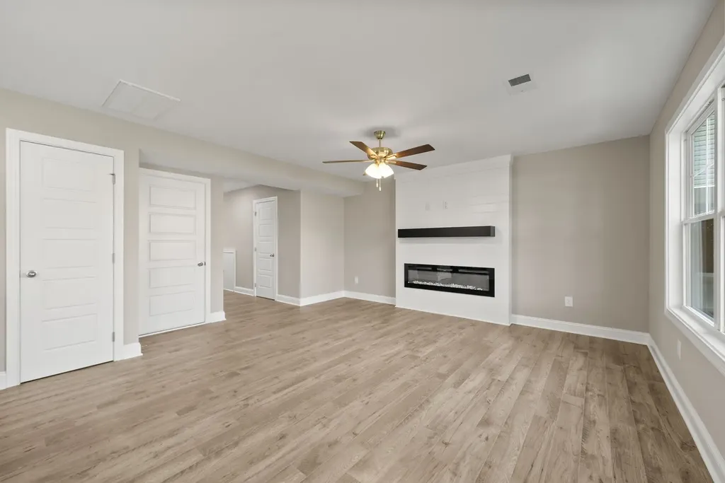 155 Irish Hills Clarksville TN 37042
